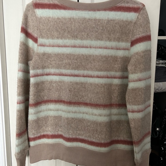 Bylyse Spenard  wool blend crew neck - Picture 2 of 4